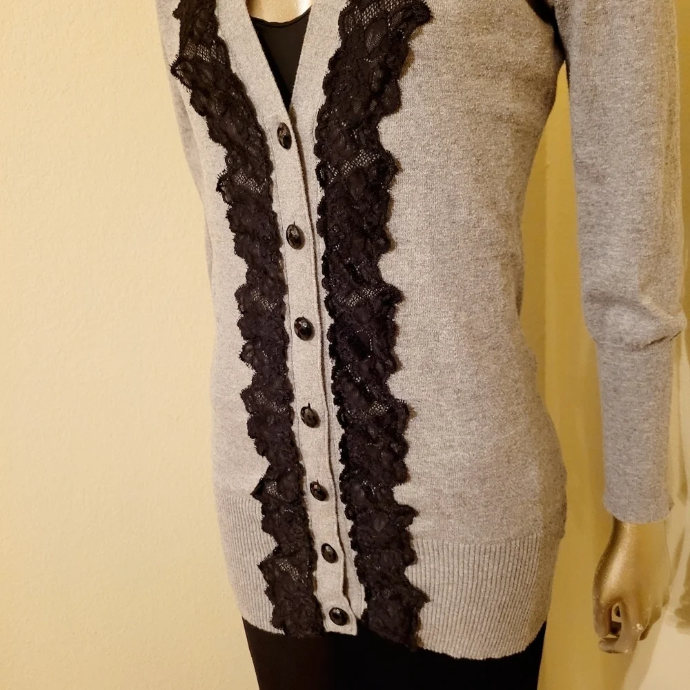 VENUS Heather Grey Long Line Cardigan Sweater With Lace Trim Sz Small